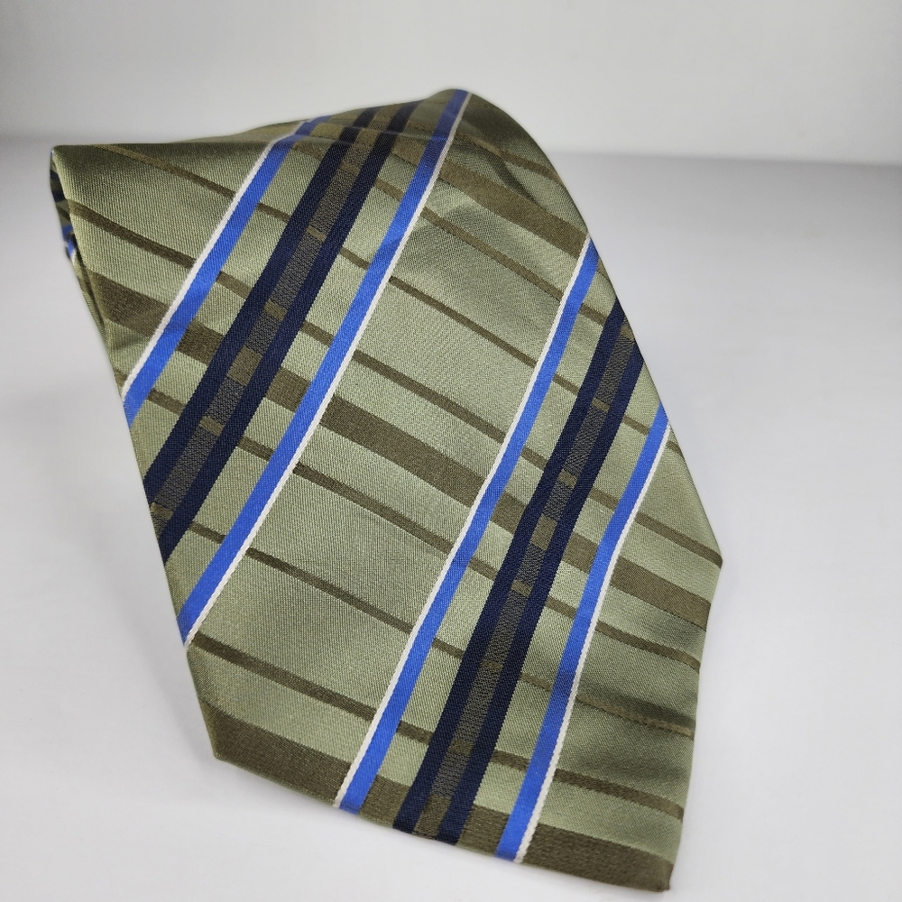 ALFANI Green Stripe Silk Tie.